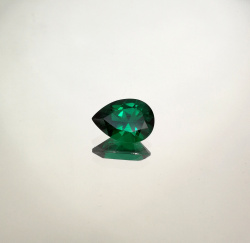 Изумруд гидротермальный, груша 14*10 мм
