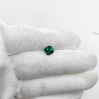 Изумруд гидротермальный, октагон 7*7 мм