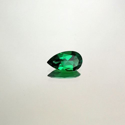 Изумруд гидротермальный, груша 14*8 мм