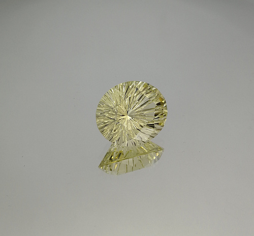 Цитрин светлый, овал фантазийный 18*15 мм