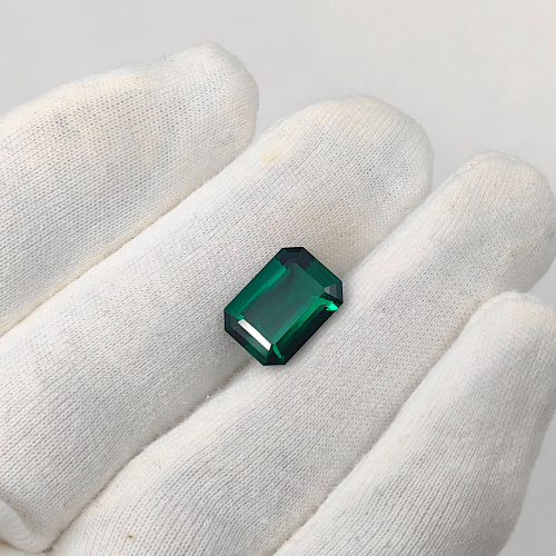 Изумруд гидротермальный, октагон 14*10 мм