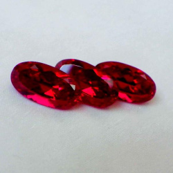 Рубин выращенный, овал 8*15 мм