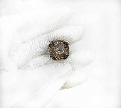 Раухтопаз октагон фантазийный 16*16мм