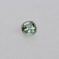 Празиолит выращенный, кушон, 13*13 мм