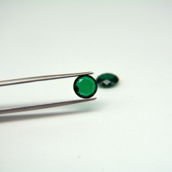 Изумруд гидротермальный, круг 8.0 мм