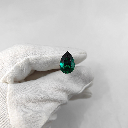 Изумруд гидротермальный, груша 10*15 мм