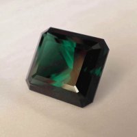 Кварц выращенный зеленый, октагон, 18*20 мм