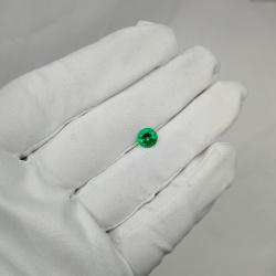 Изумруд колумбийский гидротермальный круг 7 мм
