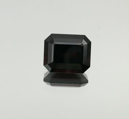 Гранат темный, октагон 9*11 мм